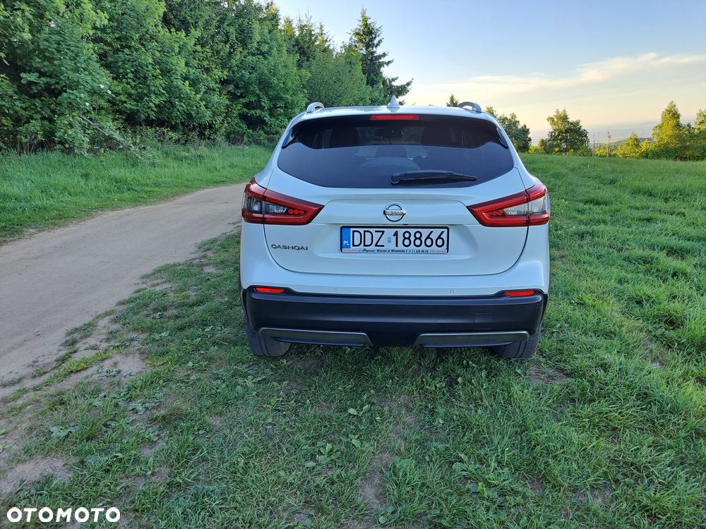 Nissan Qashqai 1.3 DIG-T N-Connecta - 18