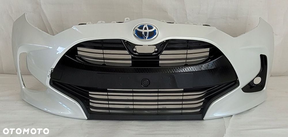 ZDERZAK PRZÓD ZNACZEK KRATKA TOYOTA YARIS IV 2019- 52119-K0050 52119-K0050 - 1
