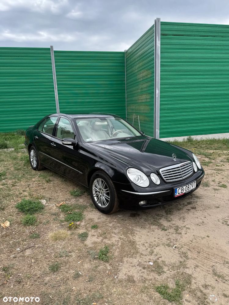 Mercedes-Benz Klasa E 200 Kompressor T Avantgarde - 1