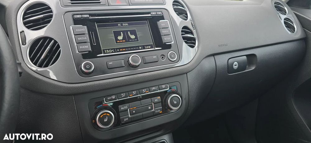 Volkswagen Tiguan - 19