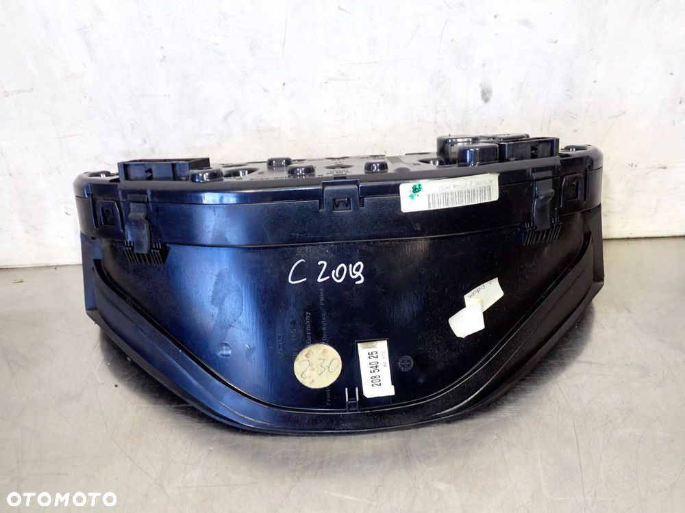 LICZNIK MERCEDES-BENZ CLK 230 2085402511 - 2