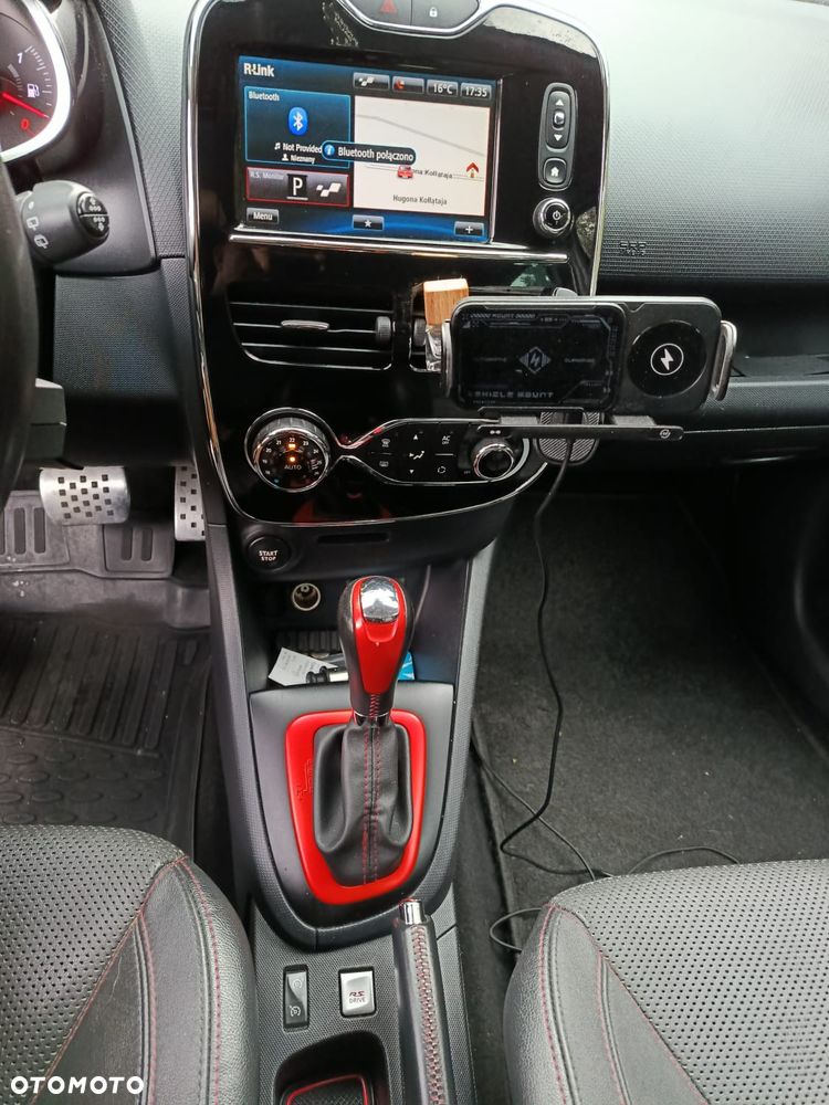 Renault Clio - 8