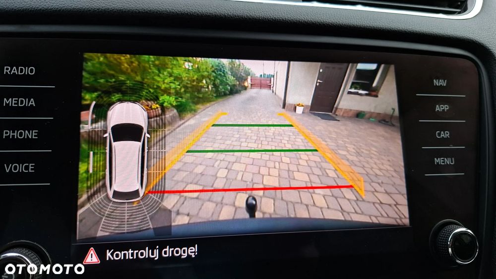 Skoda Octavia 2.0 TDI 4x4 DSG Style - 22