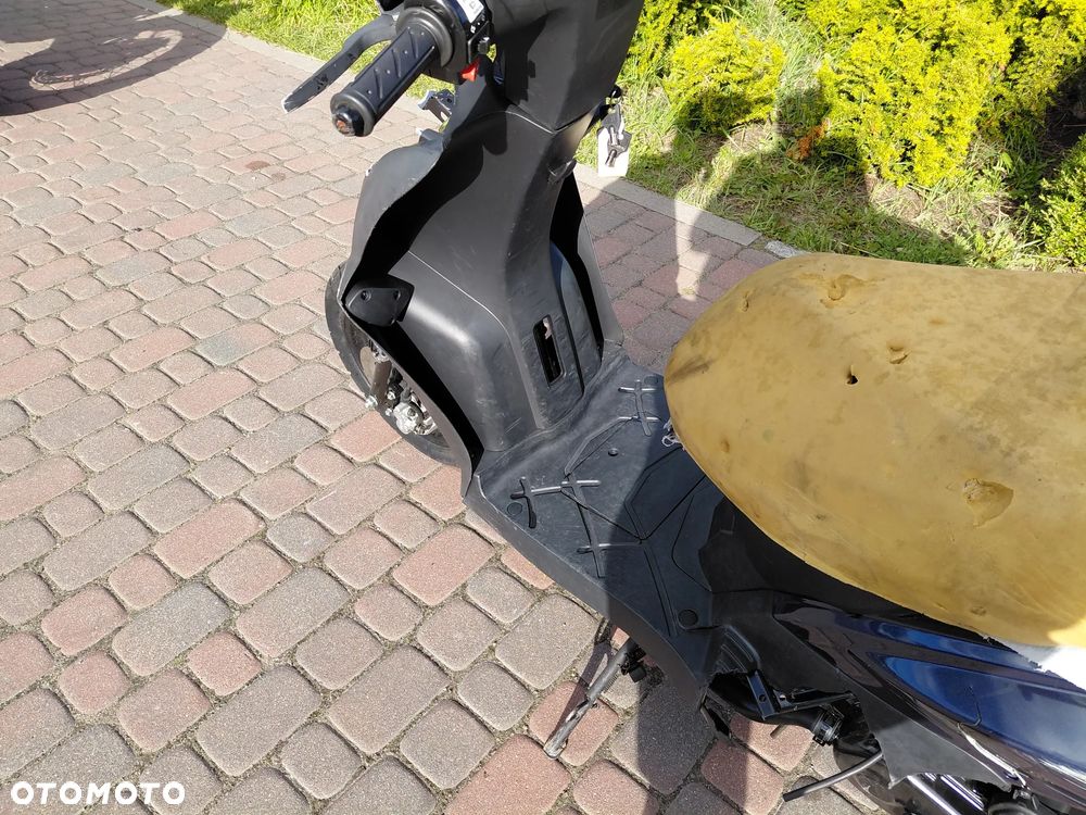 Kymco Agility - 12