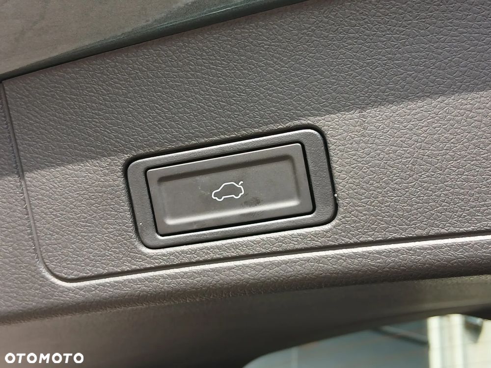 Chery Tiggo 8 1.5 T-GDI Super Hybrid Prestige DCT - 27