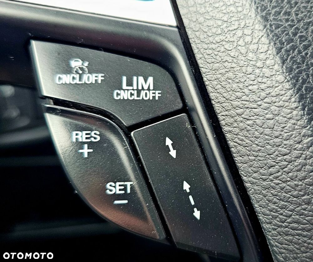 Ford S-Max 2.0 EcoBlue Titanium - 36