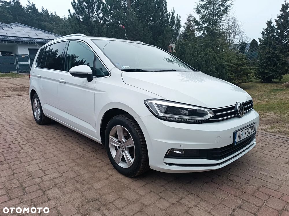 Volkswagen Touran 1.5 TSI EVO Highline - 1
