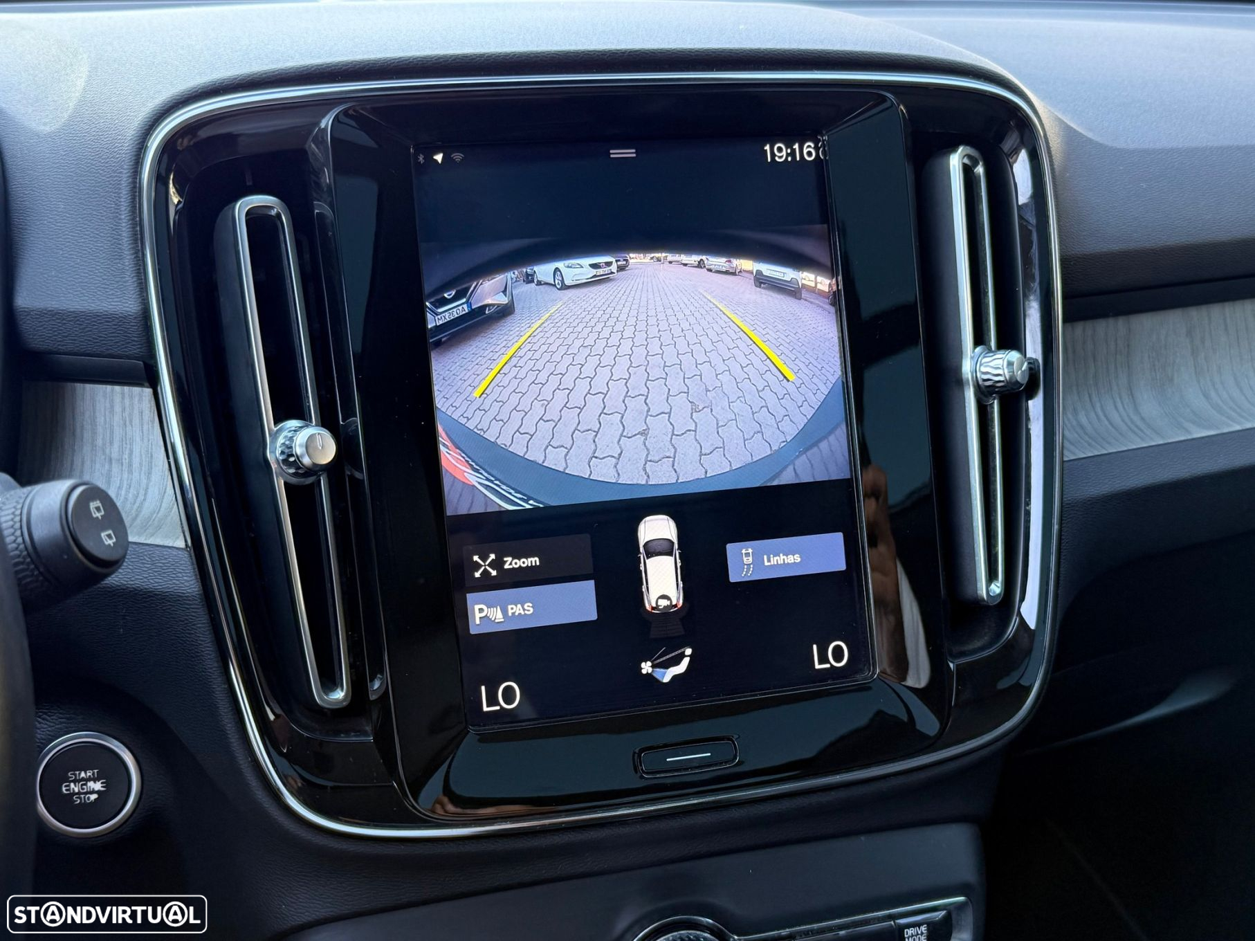 Volvo XC 40 1.5 T3 Inscription Tech Edition - 15