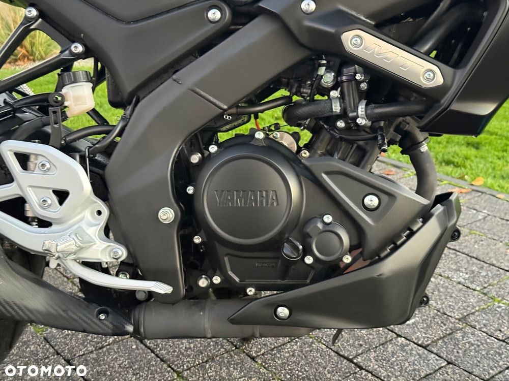 Yamaha MT - 9
