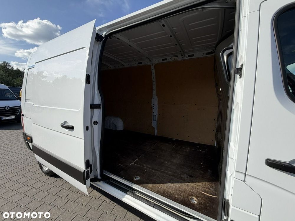 Renault Master - 10