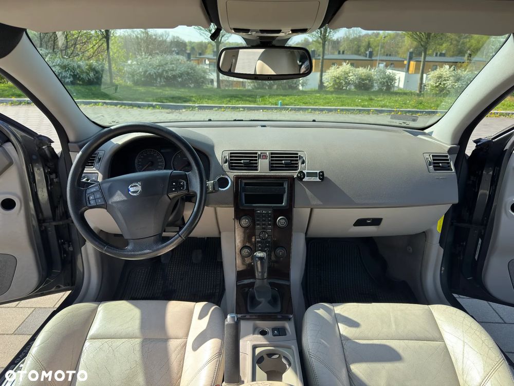 Volvo S40 2.0D Summum - 12