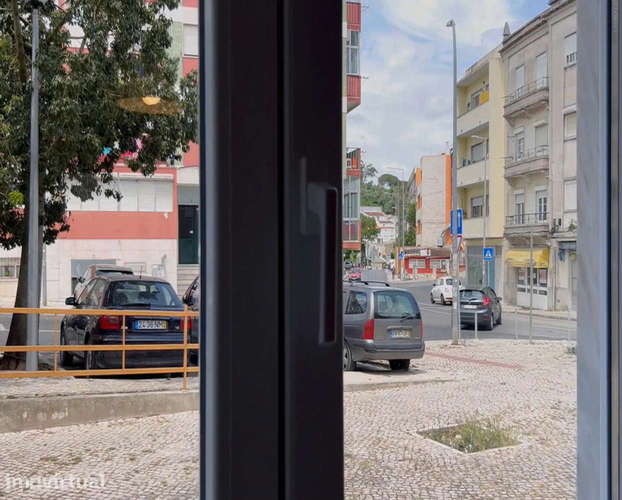 Apartamento T2 com garagem em Queluz e Belas - Grande imagem: 2/23
