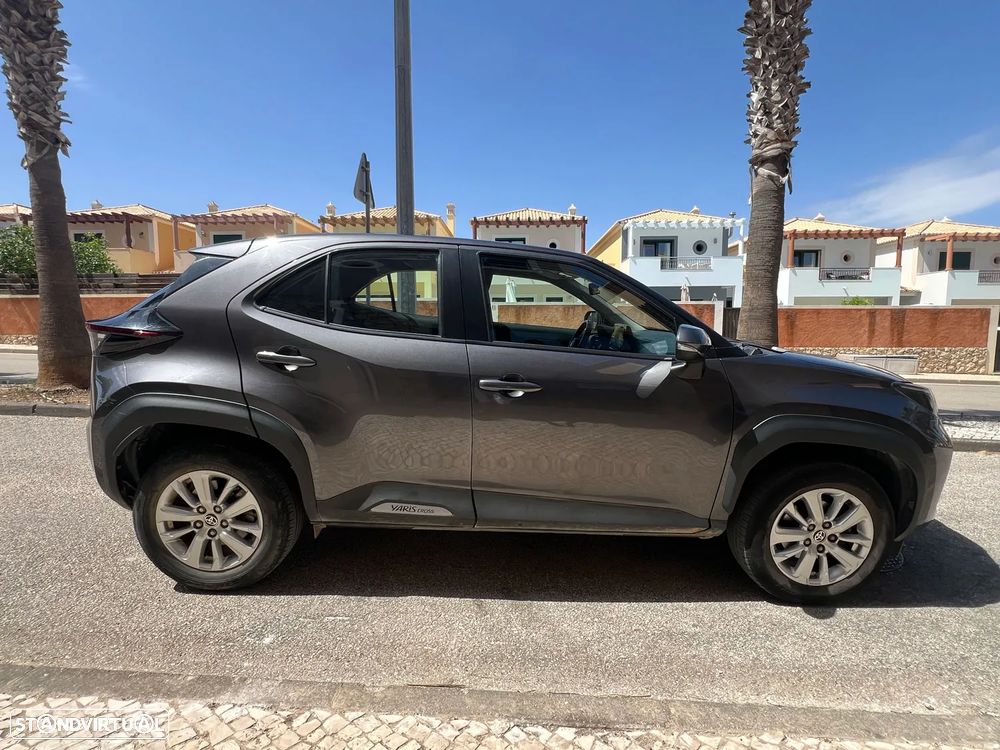 Toyota Yaris Cross 1.5 HDF Comfort Plus - 2
