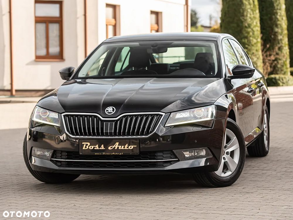 Skoda Superb 1.6 TDI DSG Ambition - 6
