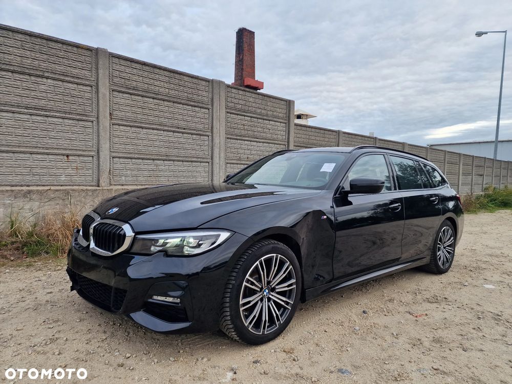 BMW Seria 3 318i M Sport - 40