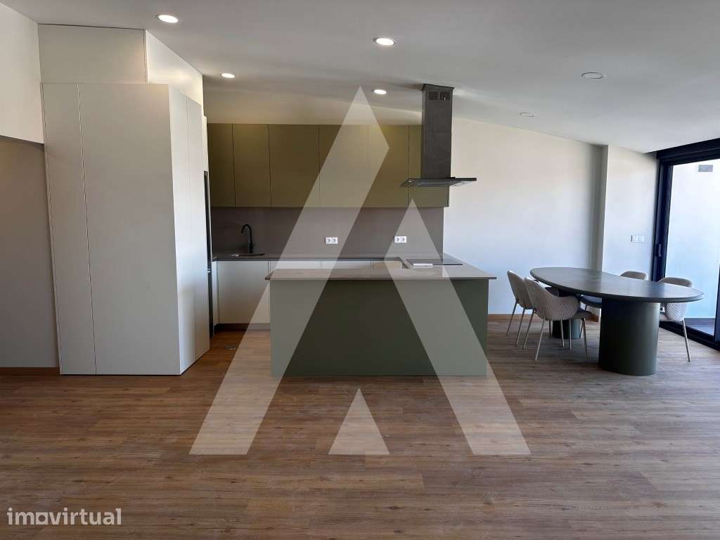 Apartamento T3 Novo no Emblemático Bairro do Liceu - Aveiro! - Grande imagem: 3/25