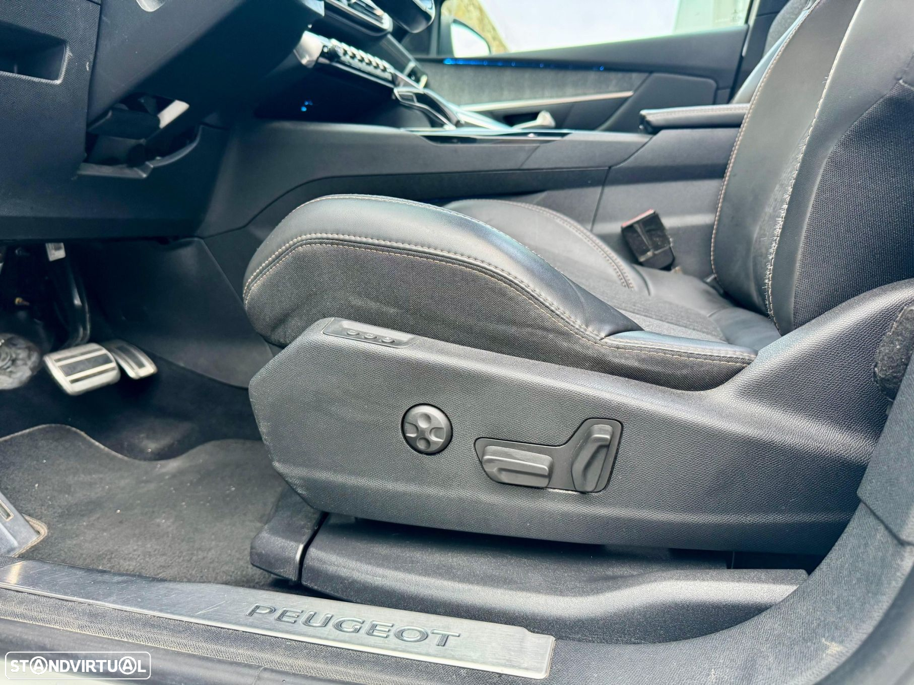 Peugeot 3008 1.6 BlueHDi GT Line EAT6 - 40