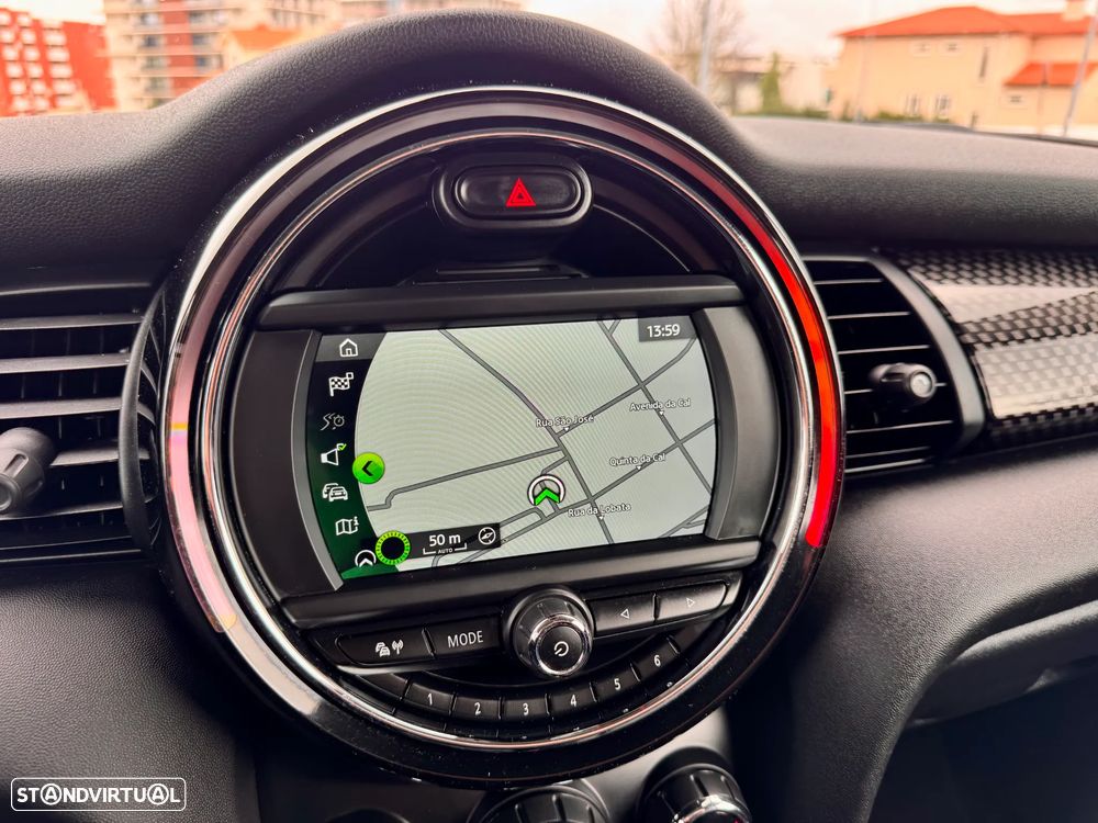 MINI 3 Portas Cooper SD Aut. - 11