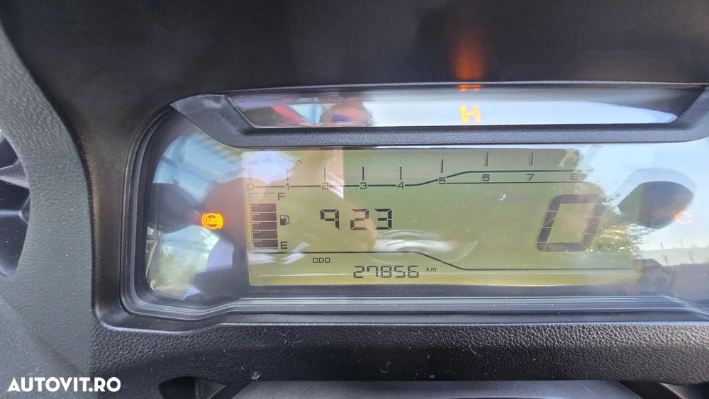 Yamaha Tricity 300 - 11