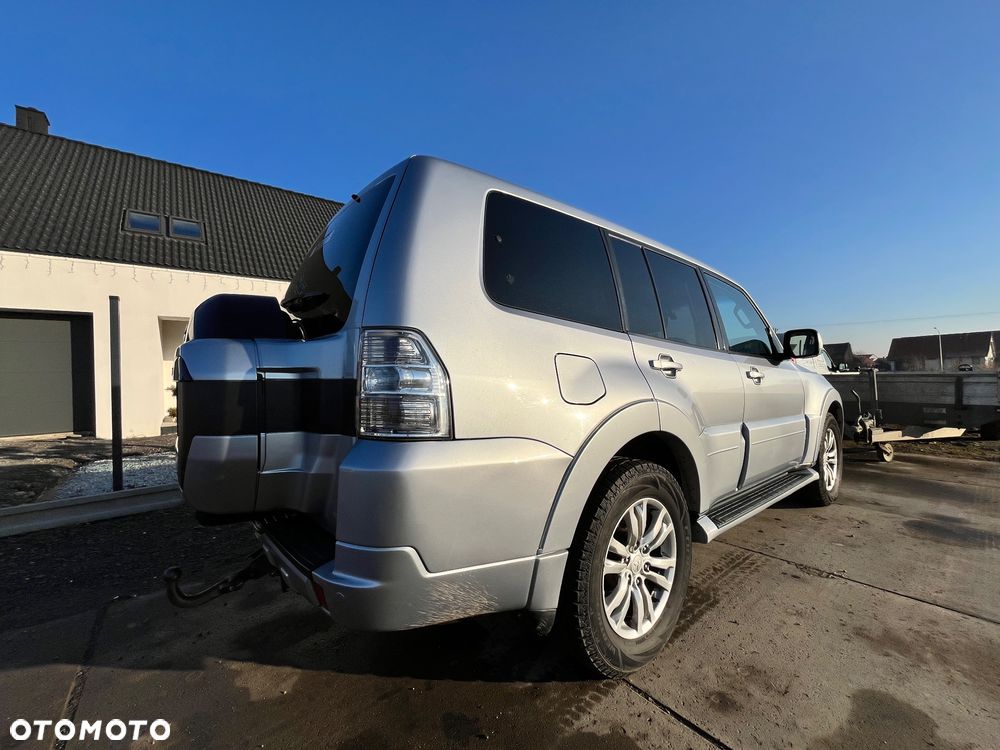 Mitsubishi Pajero 3.2 DI-D Automatik - 3