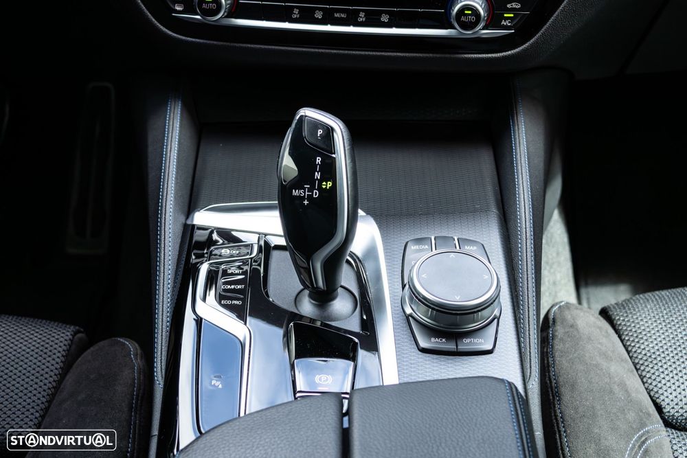 BMW 530 d Pack M Auto - 24