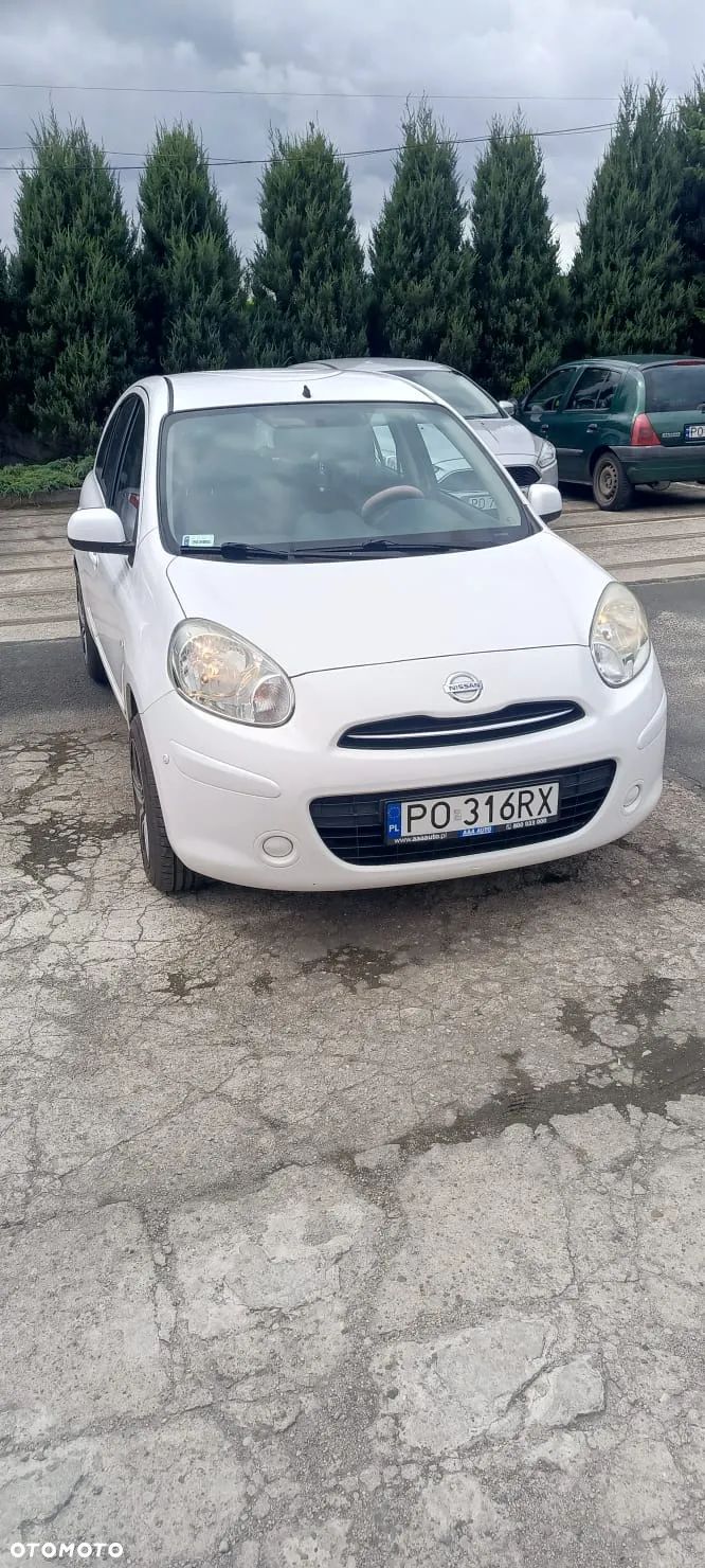 Nissan Micra - 1