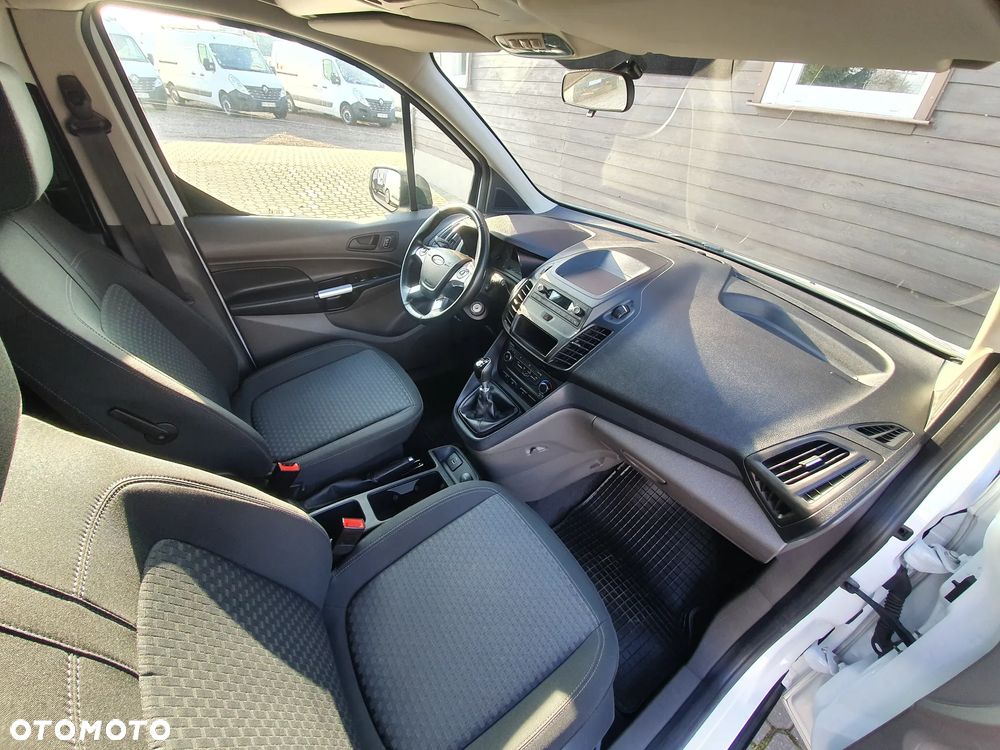 Ford Connect - 24