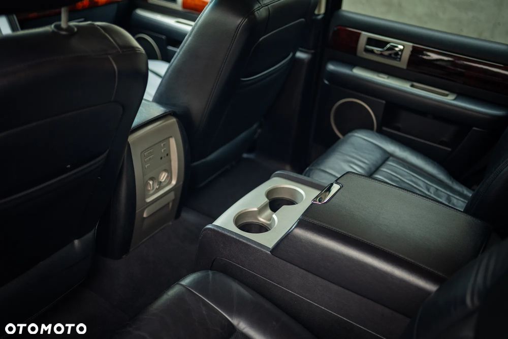 Lincoln Navigator 5.4 4WD - 14