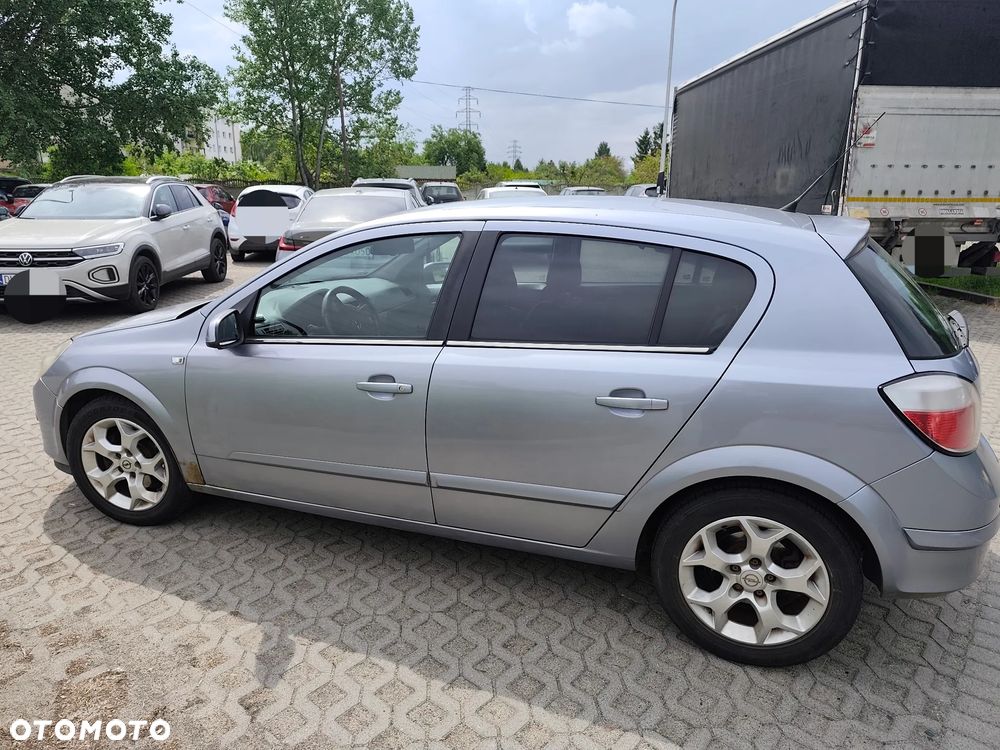 Opel Astra 1.7 CDTI Cosmo - 6