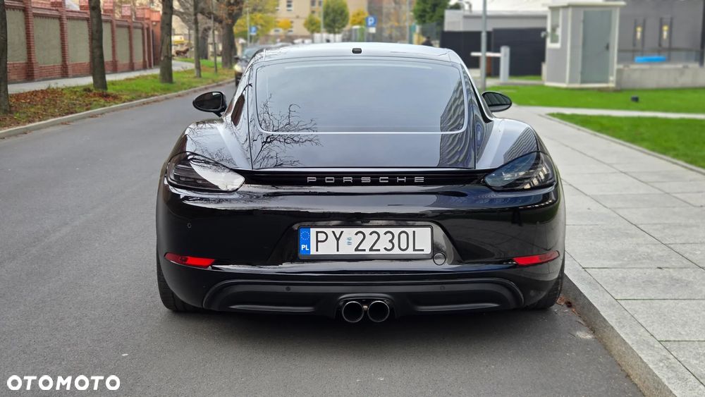 Porsche 718 Cayman T PDK - 3