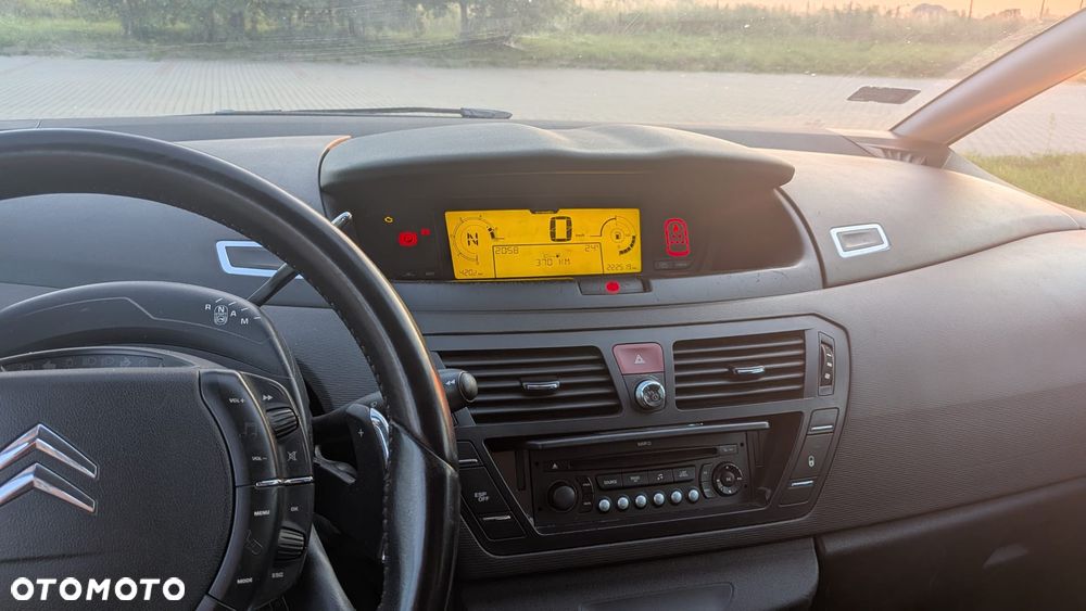 Citroën C4 Grand Picasso 1.6 HDi SX - 8