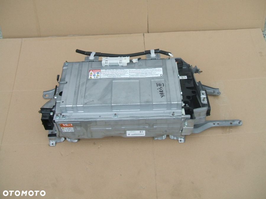 TOYOTA YARIS III 1.5 hybryda BATERIA akumulator G9280-52031 - 2