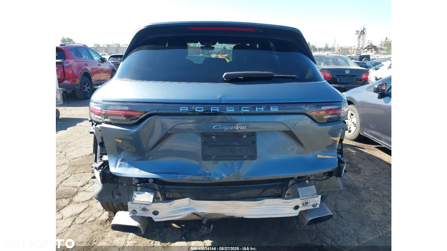Porsche Cayenne - 8