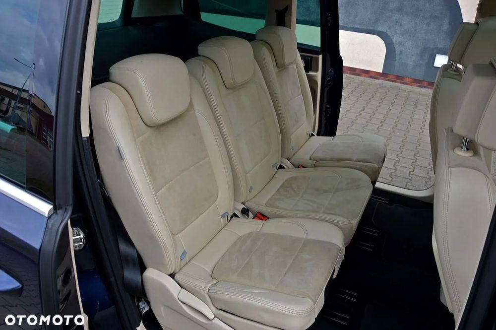 Volkswagen Sharan 2.0 TDI Highline - 28
