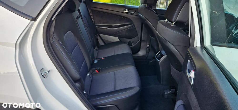 Hyundai Tucson 1.6 GDI BlueDrive Comfort 2WD - 23