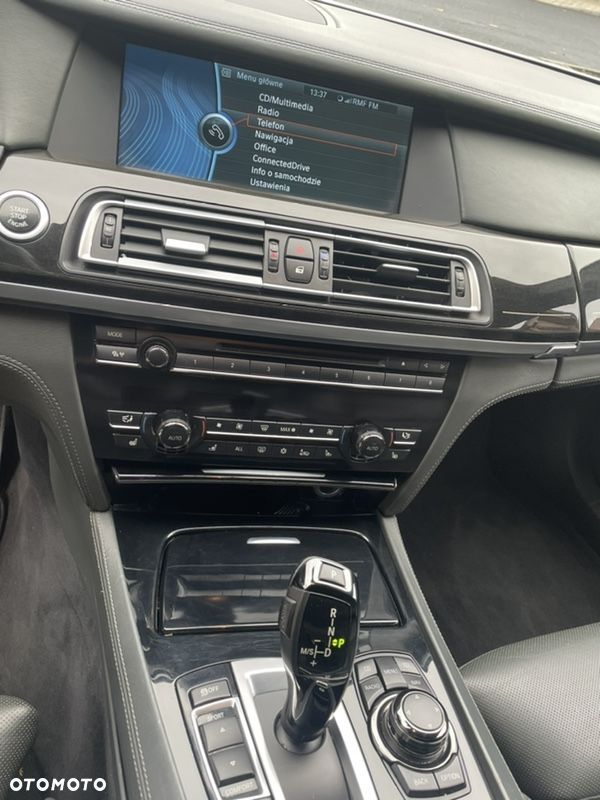 BMW Seria 7 730d L - 20