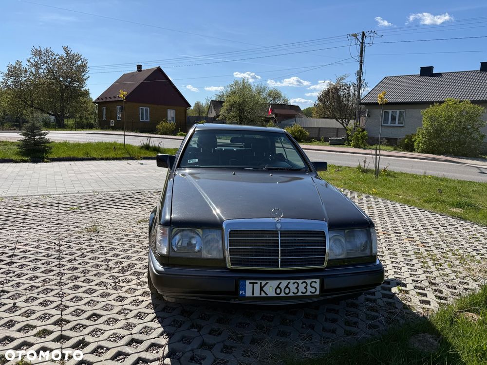 Mercedes-Benz W124 (1984-1993) - 10