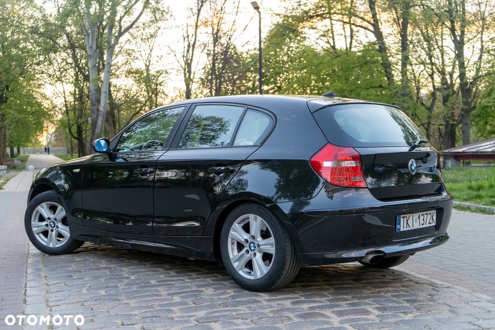 BMW Seria 1 118d DPF Edition Sport - 3