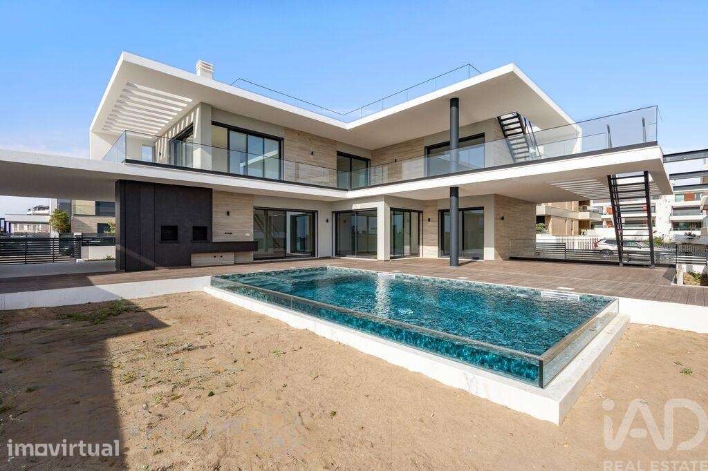 Moradia isolada T3 em Ericeira de 308 m2 - Grande imagem: 2/36