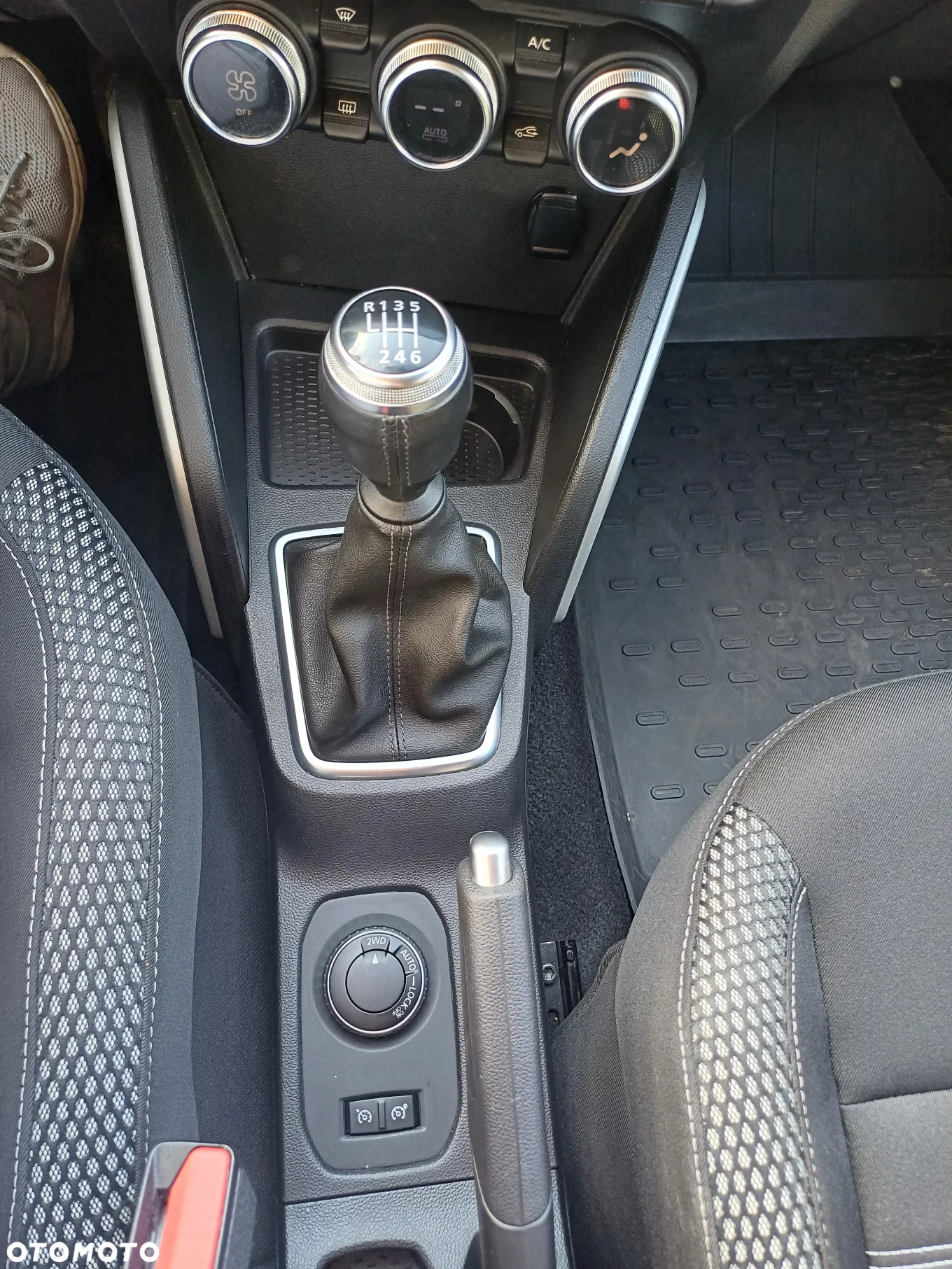 Dacia Duster 1.5 Blue dCi Prestige 4WD EU6d - 11