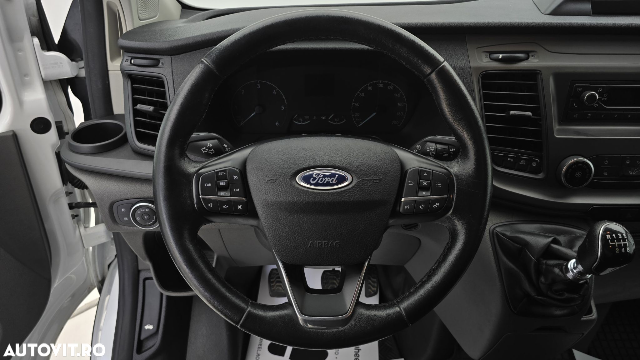 Ford Transit Custom - 15
