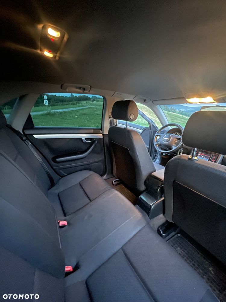 Audi A4 Avant 1.8T - 12