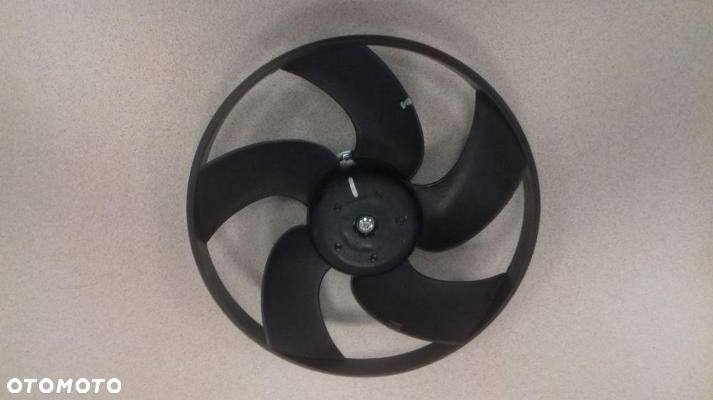 WENTYLATOR CHŁODNICY PEUGEOT 206 1998-2012 NOWY - 1