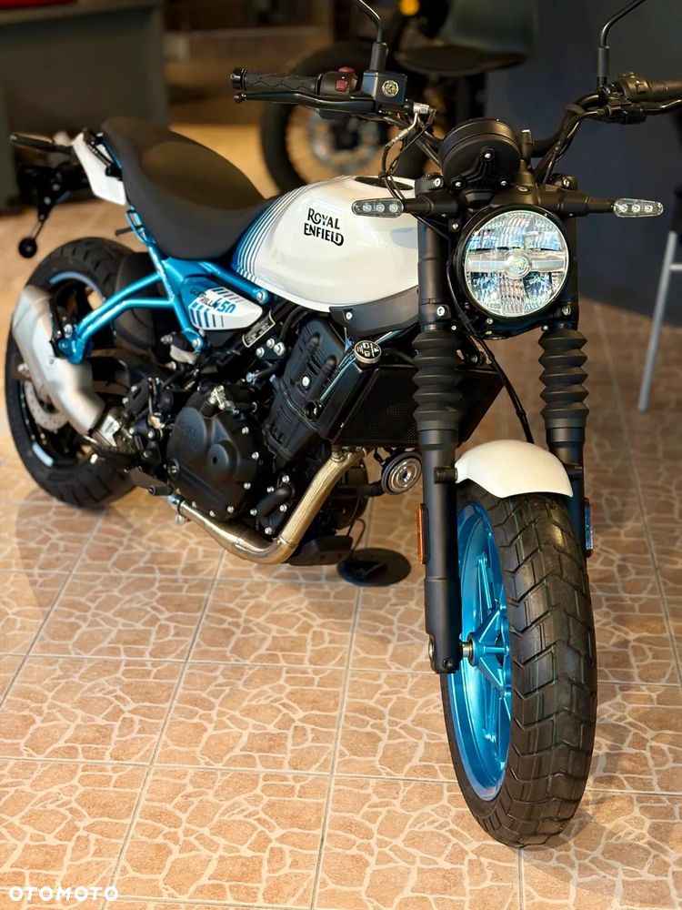 Royal Enfield Guerrilla - 2