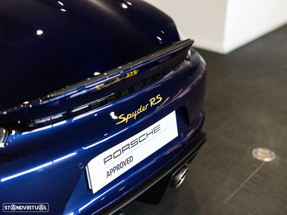 Porsche 718 Spyder - 58