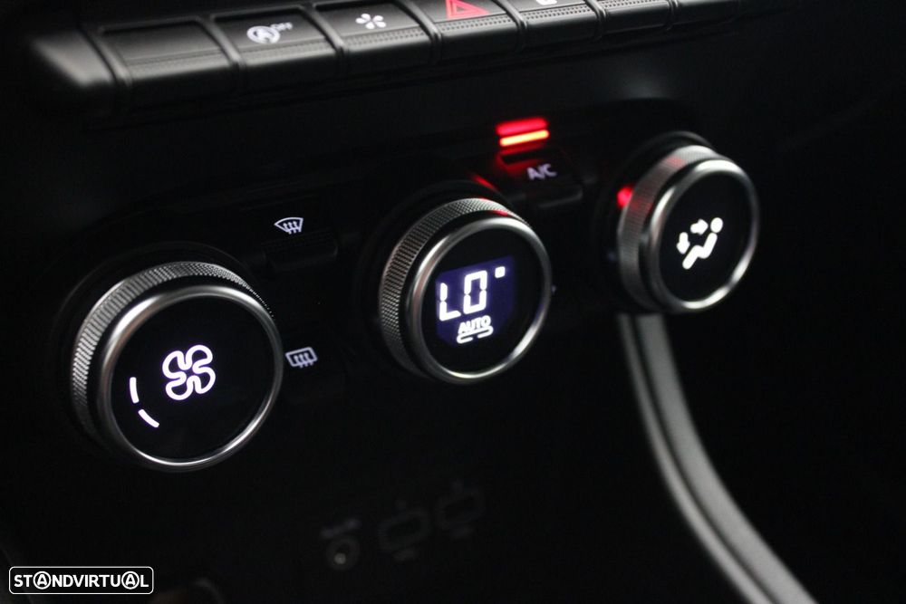 Renault Captur 1.0 TCe Techno - 22