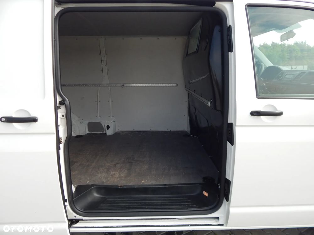 Volkswagen Transporter T-6 Long Klima - 19
