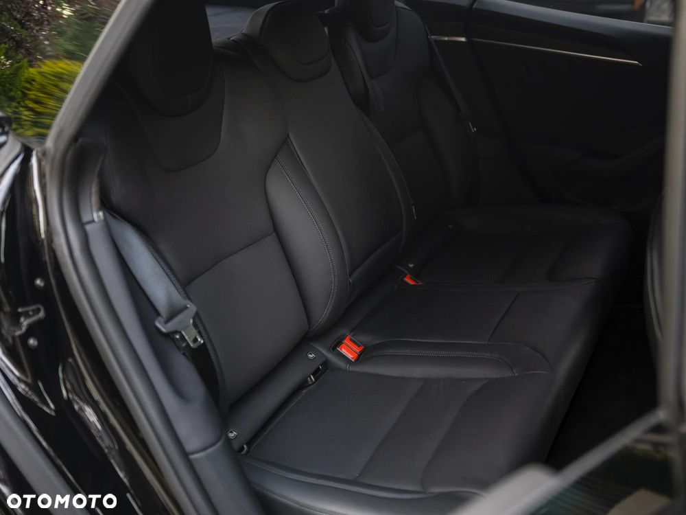 Tesla Model S Long Range AWD - 22