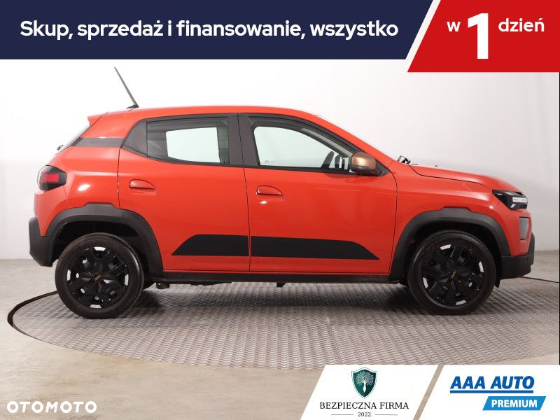 Dacia Spring - 7