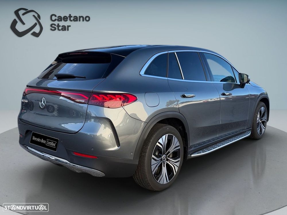 Mercedes-Benz EQE SUV 300 - 8